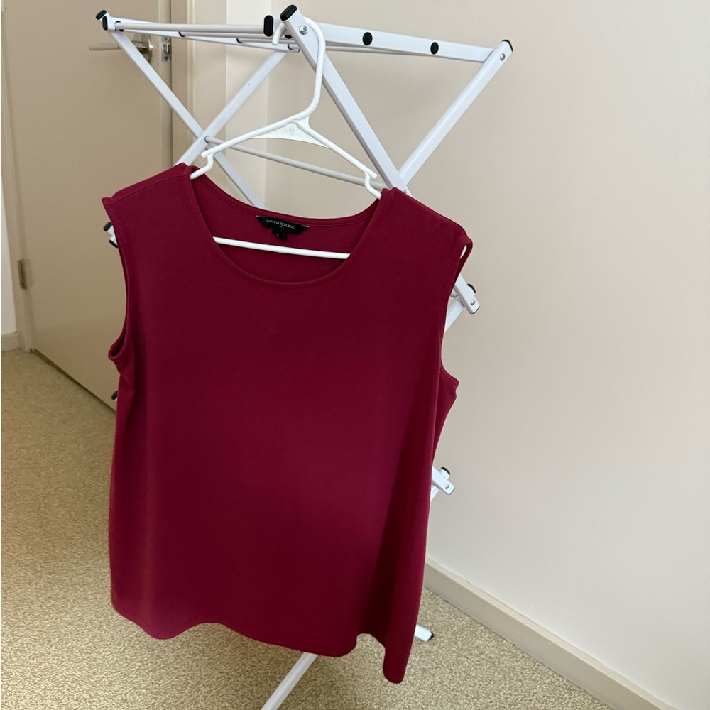 Banana Republic Sleeveless Burgundy Top